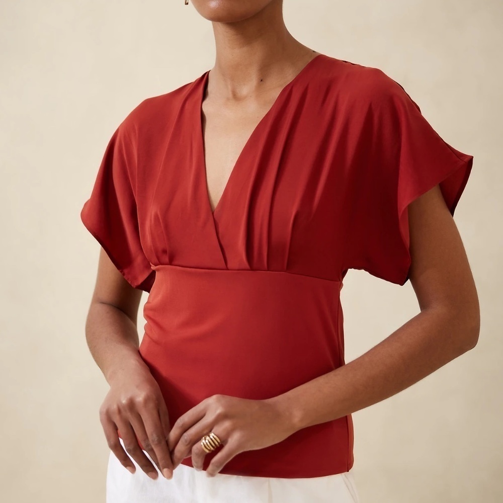 New Banana Republic Back Neck Tie Closure Blouse NWT